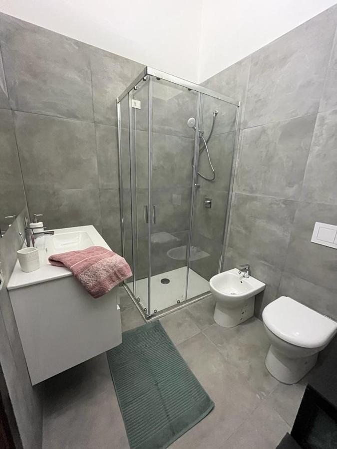 Appartamento Timeless Con Piscina E Tennis Valbrona Exterior foto